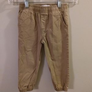🔴3/$10🔴Kids Headquarters boys 👦 3t khaki pants